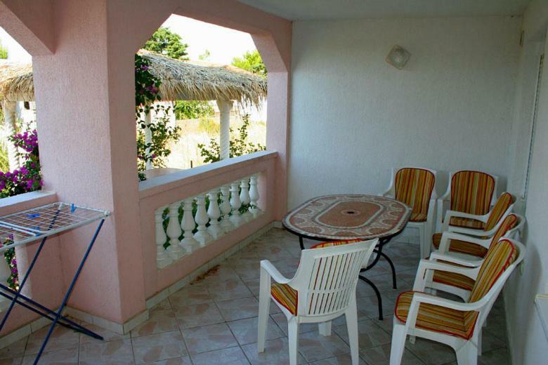 Apartments Mirjana - ستارا نوفالجا المظهر الخارجي الصورة