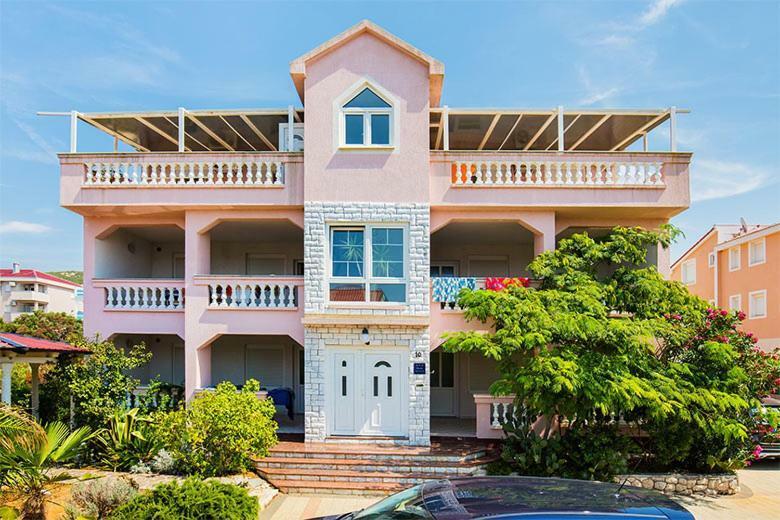 Apartments Mirjana - ستارا نوفالجا المظهر الخارجي الصورة